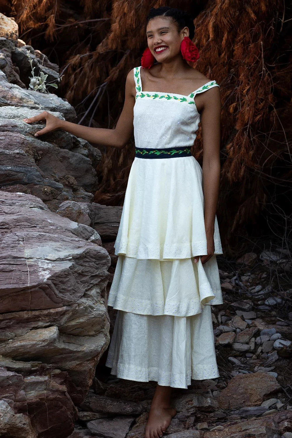Carline Sleeveless Tiered Maxi Dress in Cream