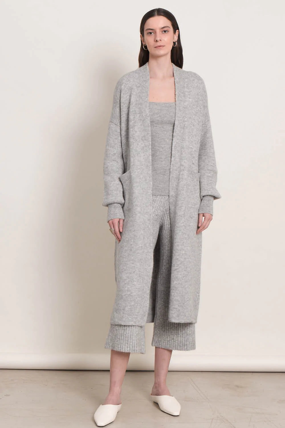 AMELIA CARDI