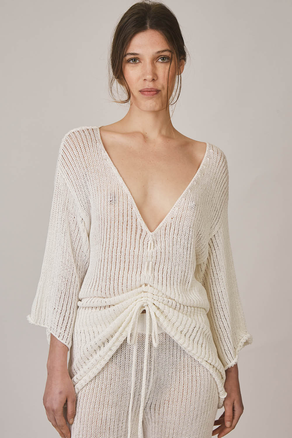 Caeli Adjustable Light Sweater Top in Ivory