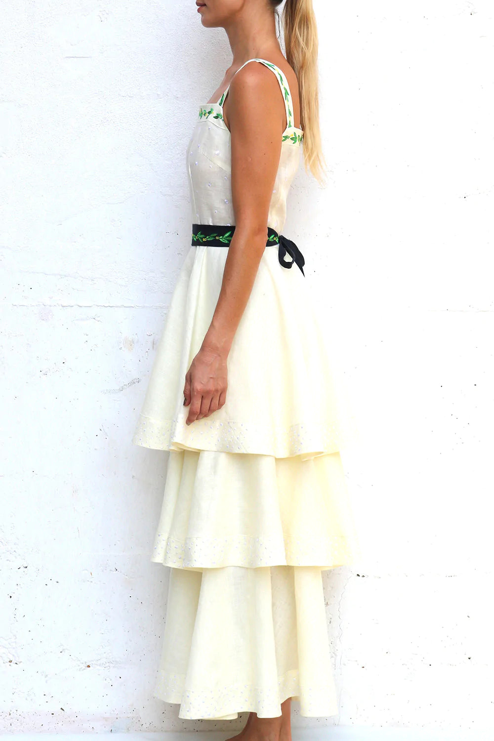 Carline Sleeveless Tiered Maxi Dress in Cream
