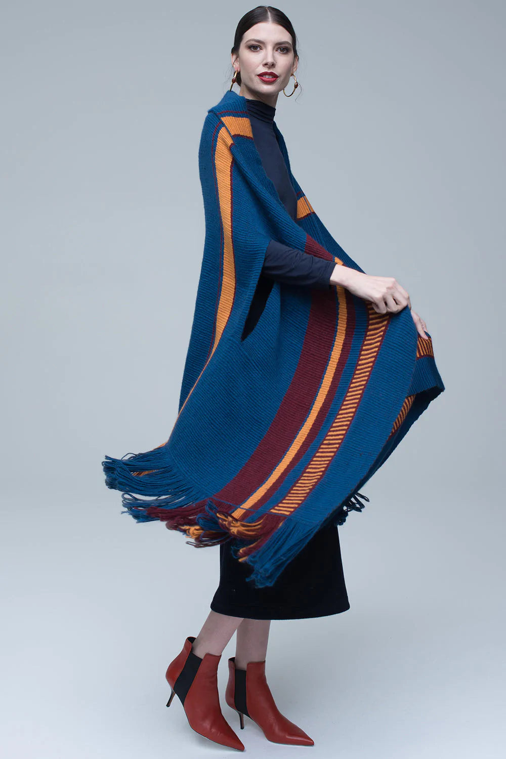 Cascade Wrap in Deep Sea