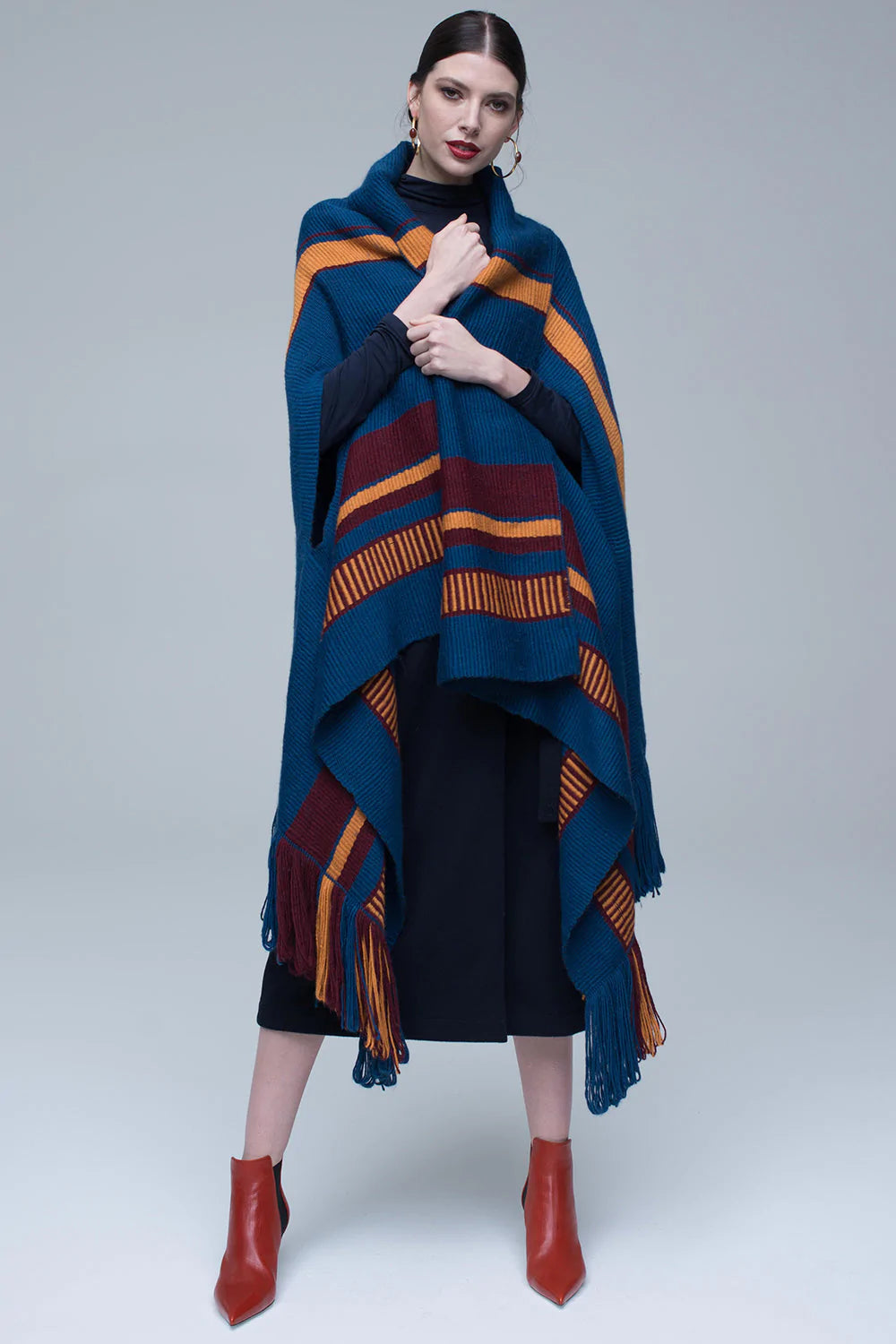 Cascade Wrap in Deep Sea
