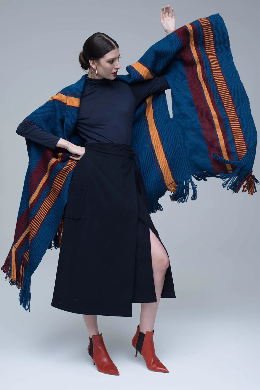 Cascade Wrap in Deep Sea