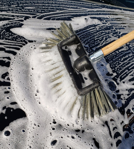 Universal Brush Mfg Co - UB1808BTX - 8in Tri Level Brush With Very Soft Synthetic BOARTEX Fiber